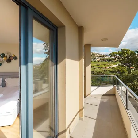 Guestready - Seaview Escape Apartment